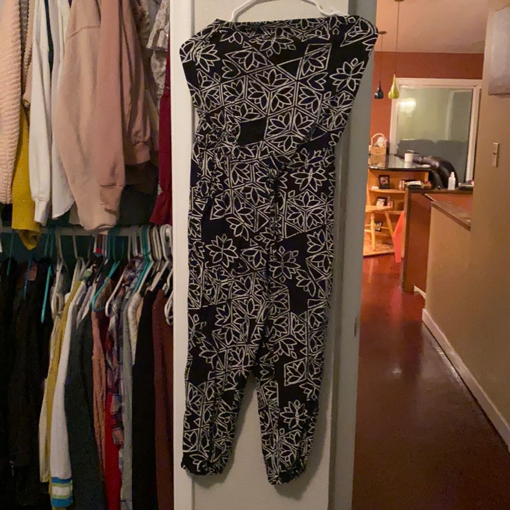 Strapless jumper girls